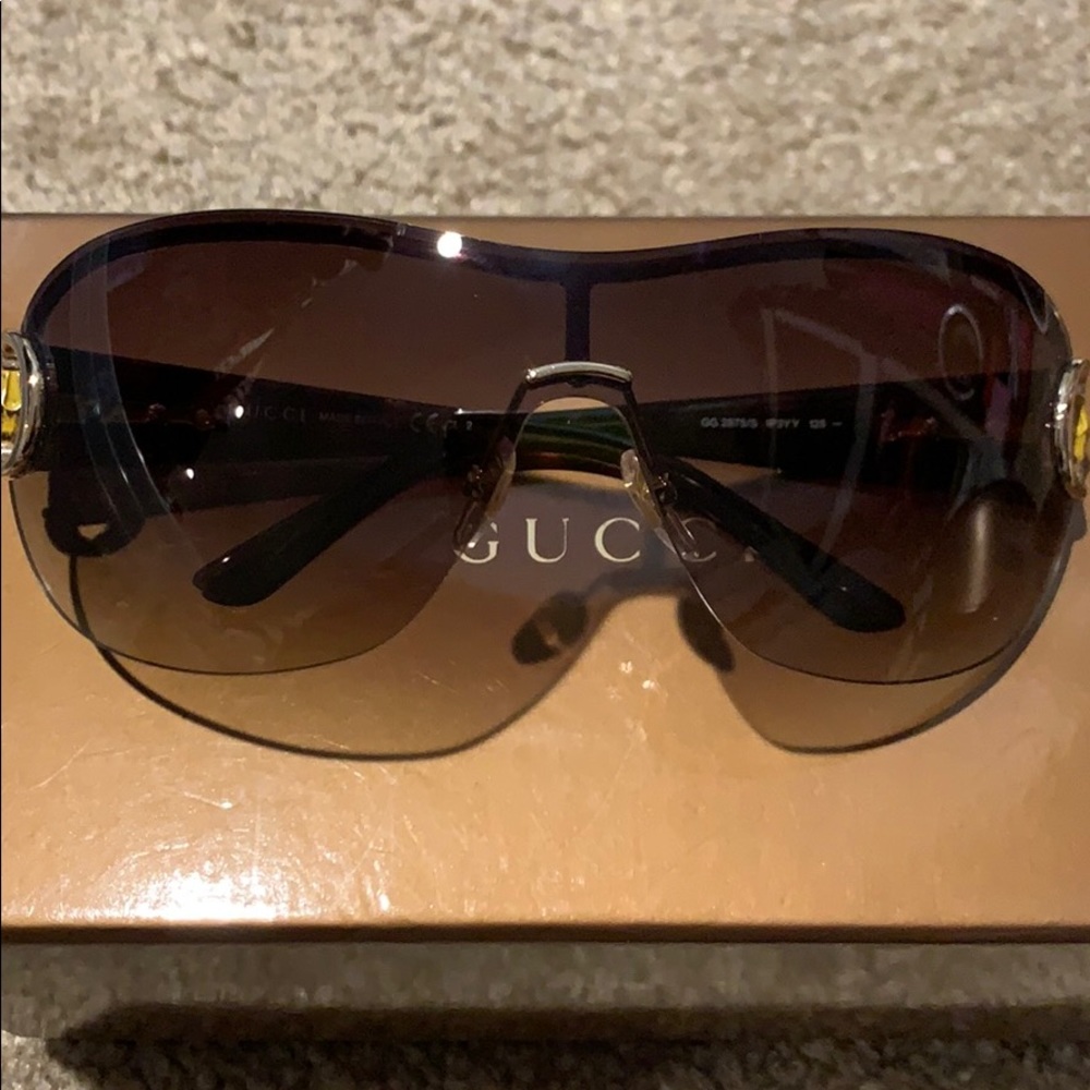 Gucci glasses